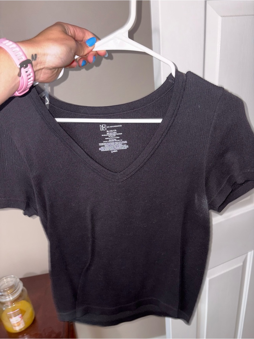 V neck BUNDLE of 2- black and white t shirt